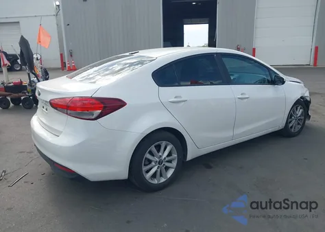 2017 Kia Forte Lx из США, поврежденный, VIN 3KPFL4A79HE150082